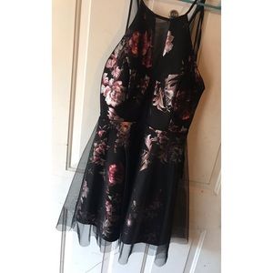 Floral Teeze Me Dress Size 9